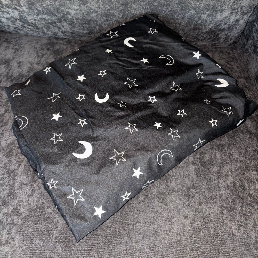 Tommee Tippee Sleeptime Portable Blackout Blind Adjustable 130x99cm Black Stars